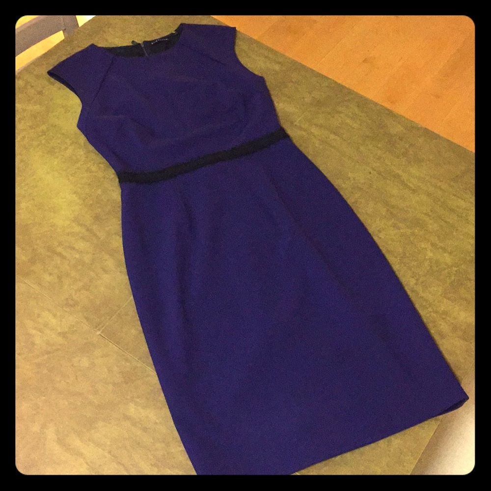 Eli Tahari purple fitted dress